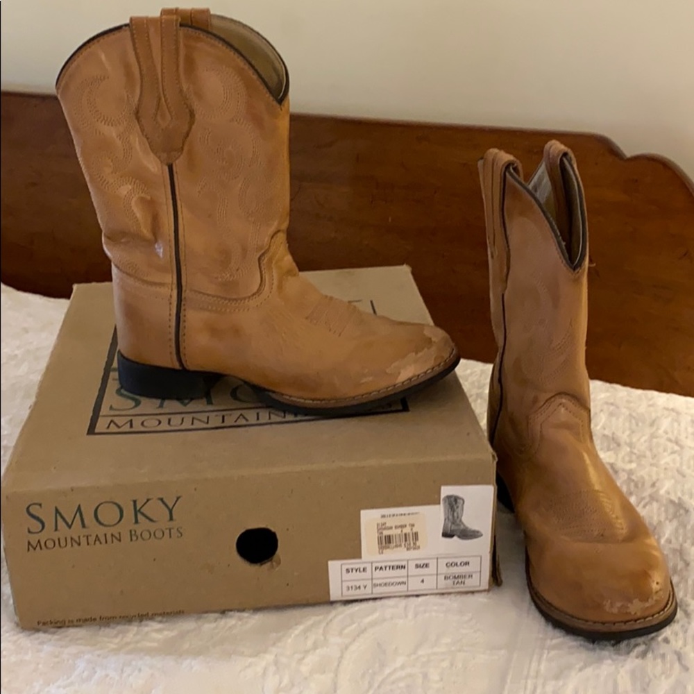 Tan Leather Cowboy Boots